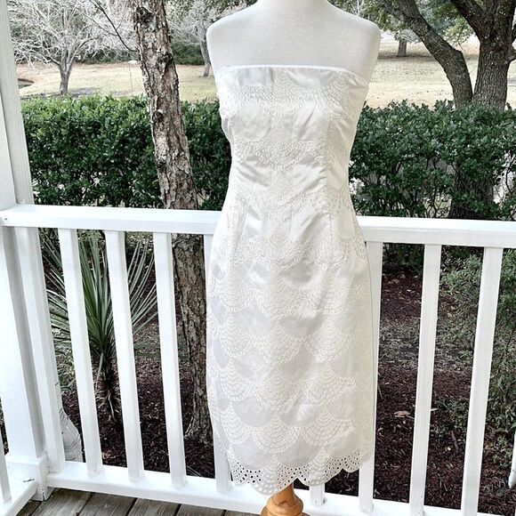 Kay Unger Post-Wedding Strapless Dress - Picture 1 of 7